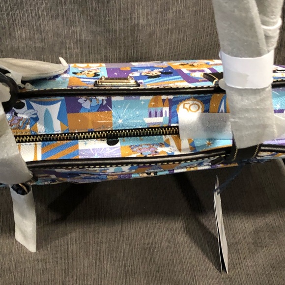 Dooney and Bourke Disney WDW 50th Tote - Picture 7 of 16